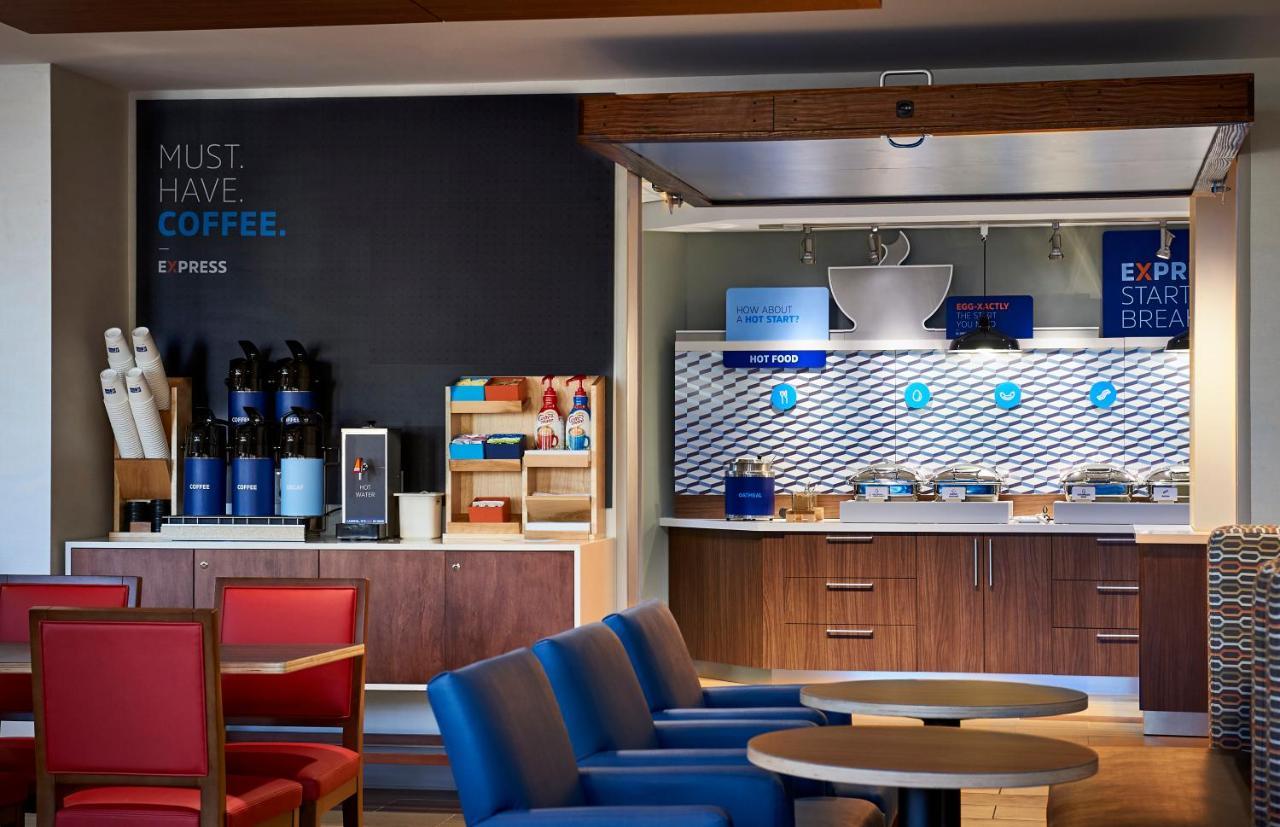 Holiday Inn Express & Suites - Lindale By Ihg المظهر الخارجي الصورة
