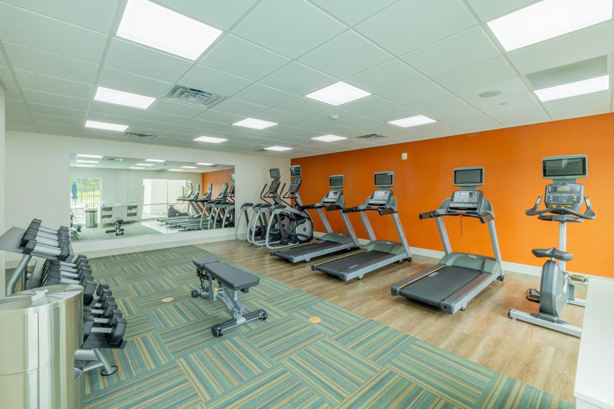 Holiday Inn Express & Suites - Lindale By Ihg المظهر الخارجي الصورة