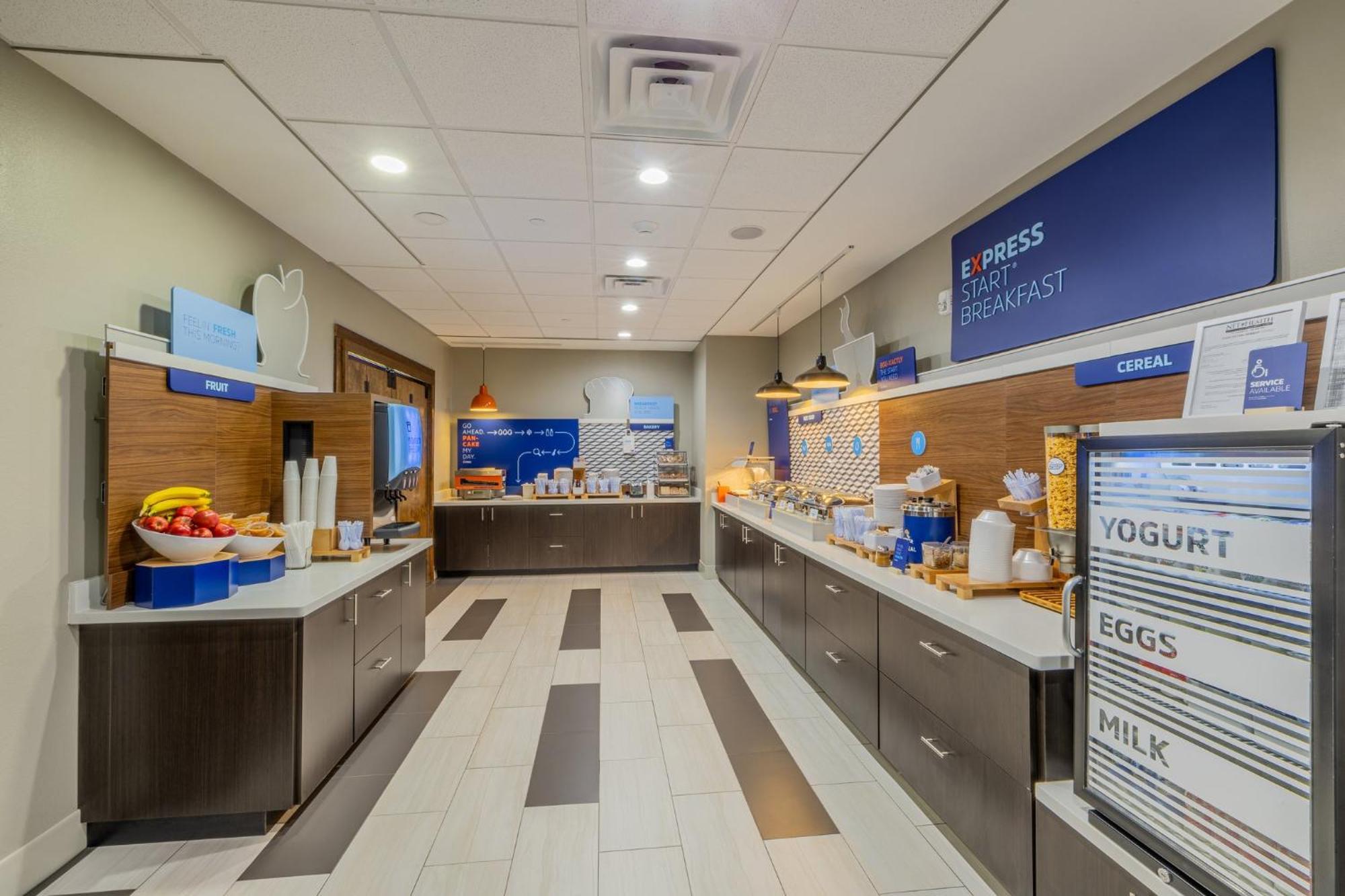 Holiday Inn Express & Suites - Lindale By Ihg المظهر الخارجي الصورة