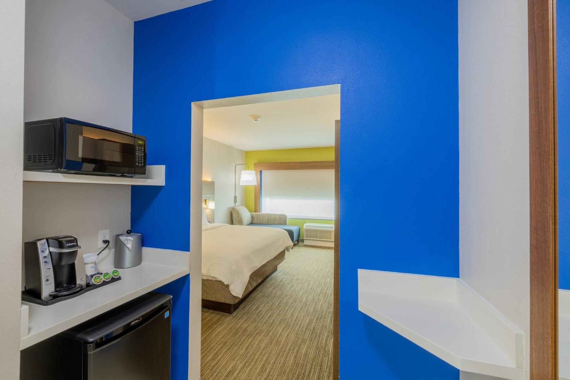 Holiday Inn Express & Suites - Lindale By Ihg المظهر الخارجي الصورة